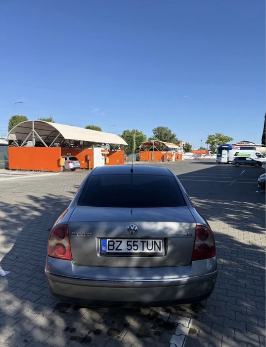 VOLKSWAGEN Passat 2002 — imagine 3