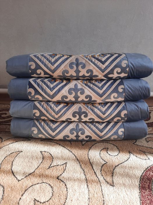 Чехлы для корпе и подушек