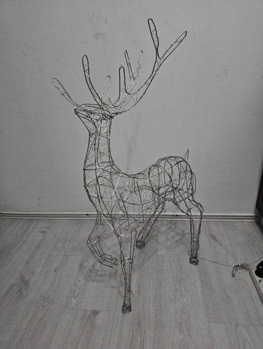 Новогодний олень