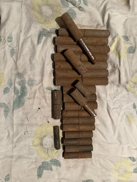 продам шарниры .