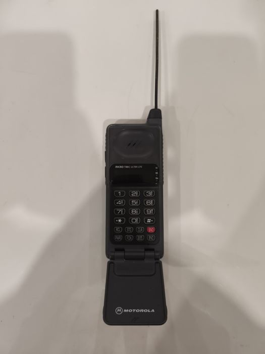 Продам телефон motorola microtac ultra lite