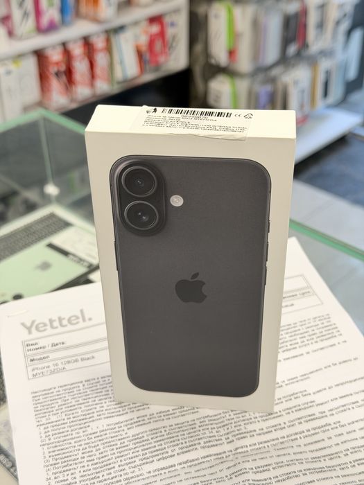 Apple iPhone 16 128GB Black