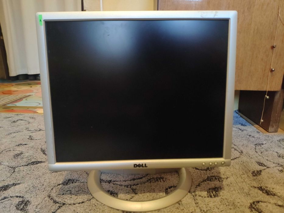 19" Монитор Dell
