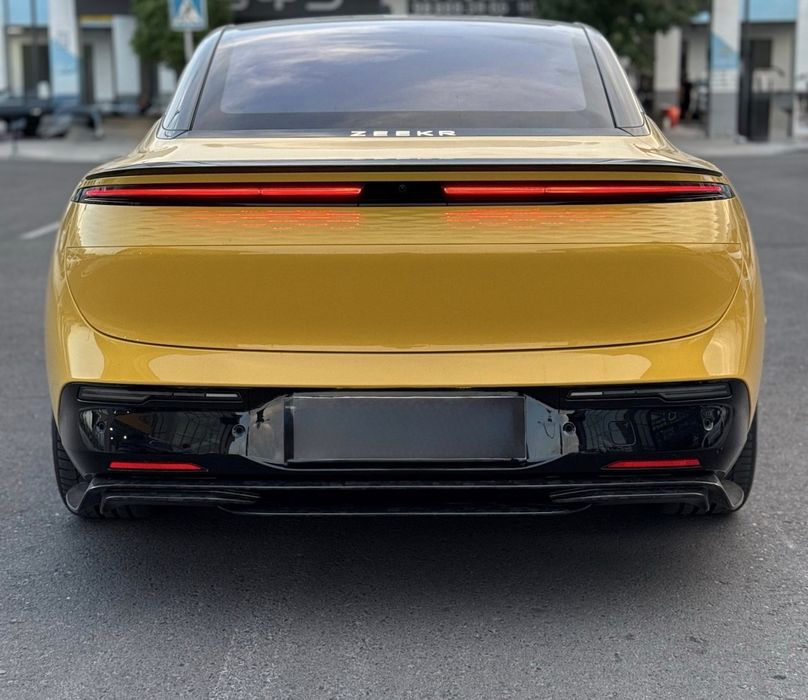 ZEEKR 007 PERFORMANCE пробег 14 000