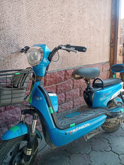 Электрический мопед