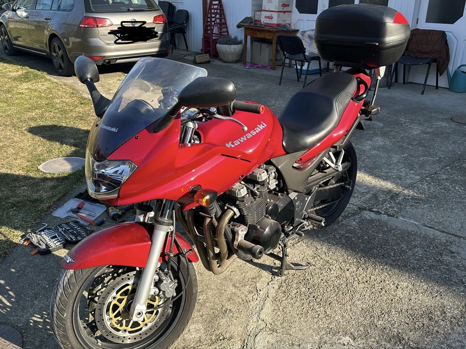 Kawasaki zr750s