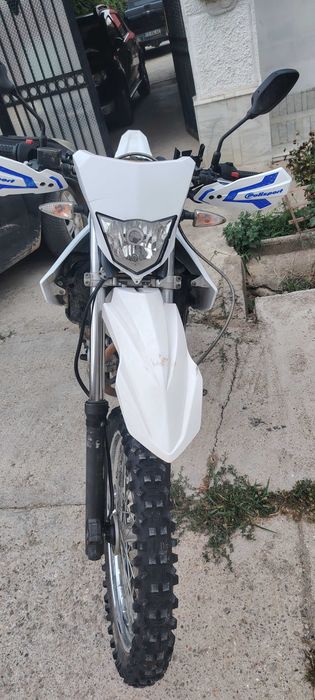 Yamaha WR125R 2014