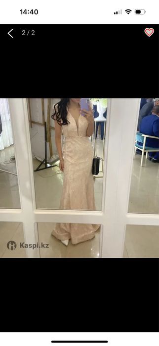 Платье вечернее розовое