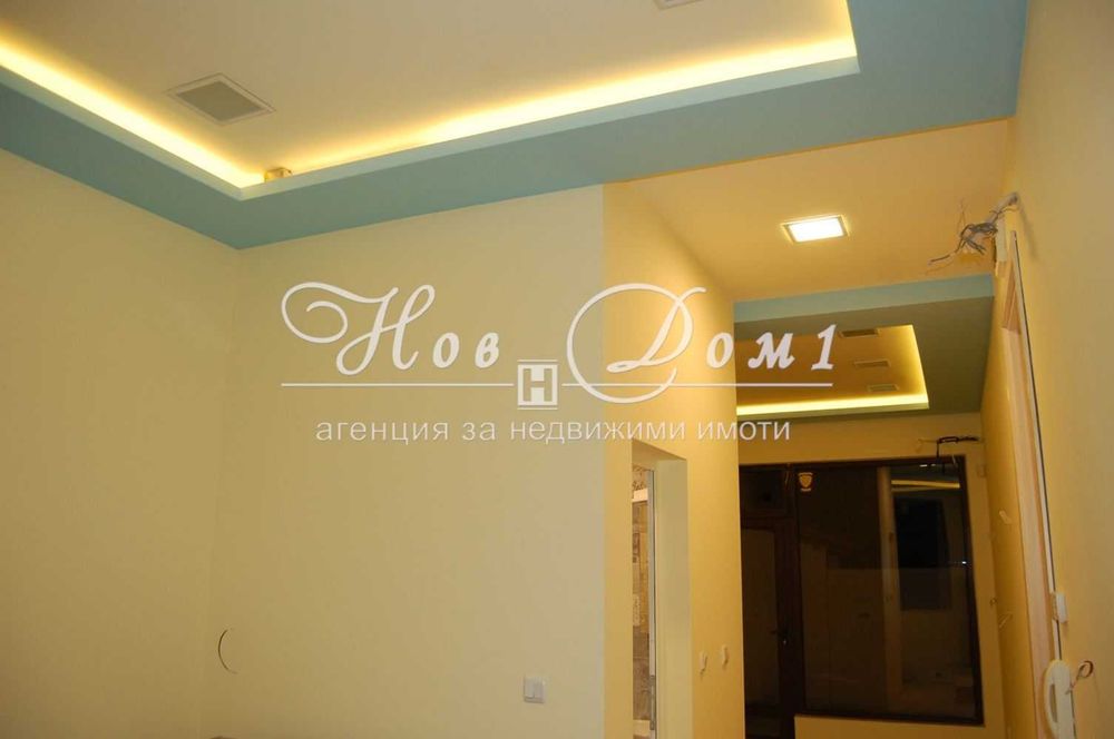 Дава се под наем Магазин в Варна, Център - 40 кв.м за 657.9 € - Снимка #3