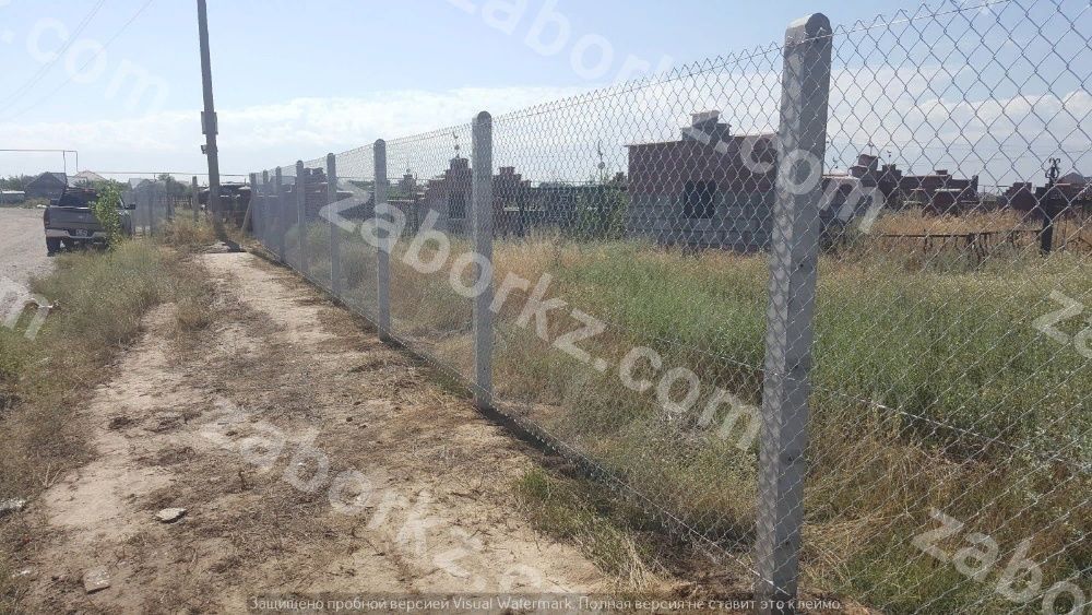 Продам бетонные столбы