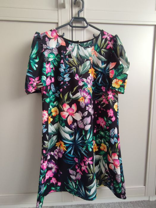 Rochițe de vară stare foarte bună 38