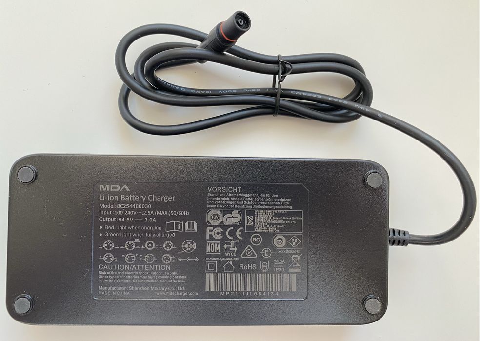 Incarcator bicicleta electrica Mate, BH, Mahle, Bosch, Yamaha,Continental , Cube, Shimano, Batavus, Haibike, Flyer, Devron, Vanmoof, Atala, B Twin etc