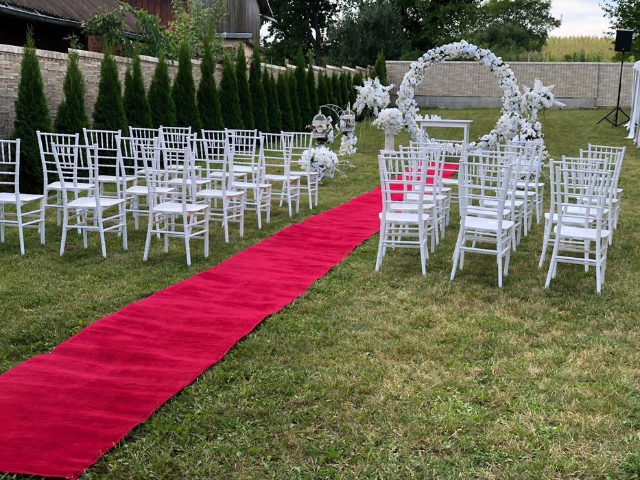 Corturi de inchiriat