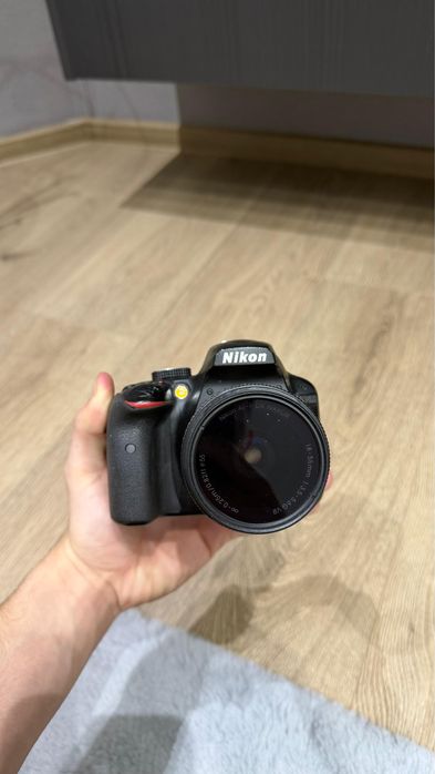 Cameră photo DSLR Nikon+obiectiv 18-55mm+ accesorii