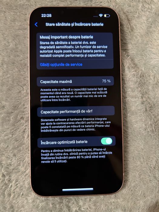 Vand iphone 13,sanatatea bateriei este 75