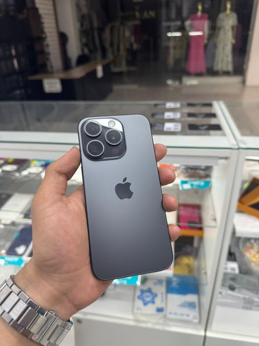 Iphone 15 pro 95% 256gb