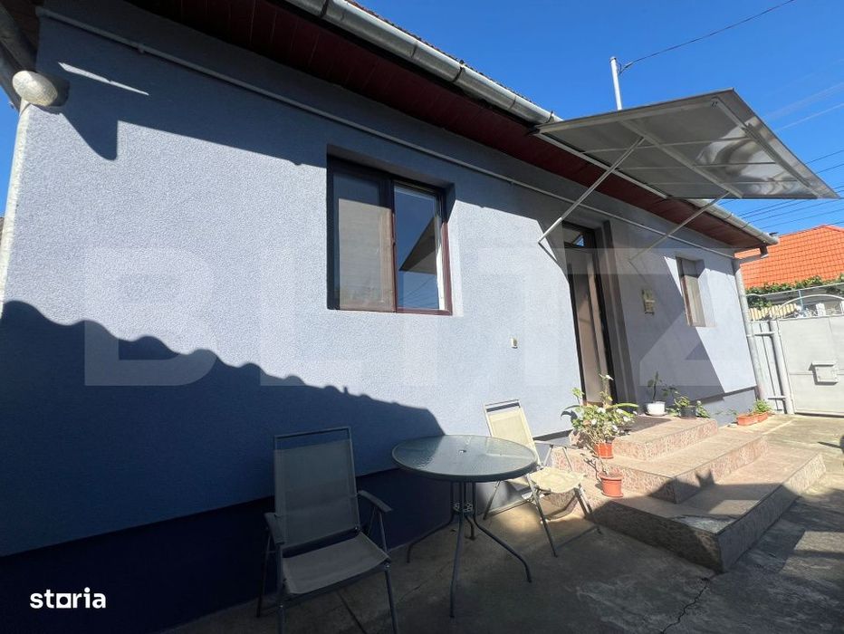 Casa de vanzare cu 3 camere, 75 mp, 100 mp teren, zona Micro 1