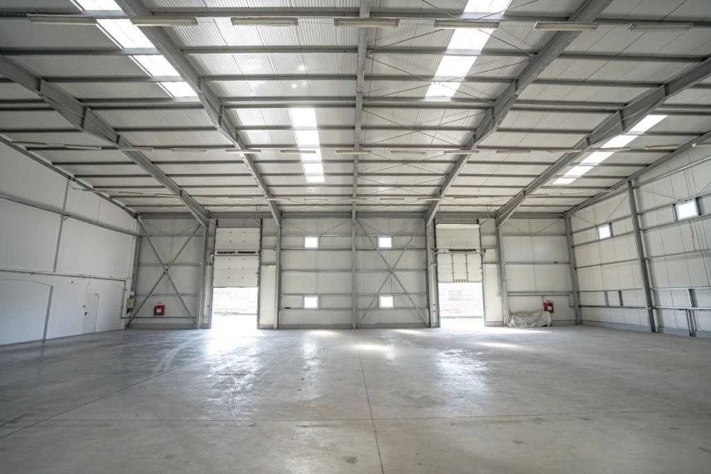 Hală industrială Jilava 750mp, birouri 250 mp, curte 1.500 mp, ISU