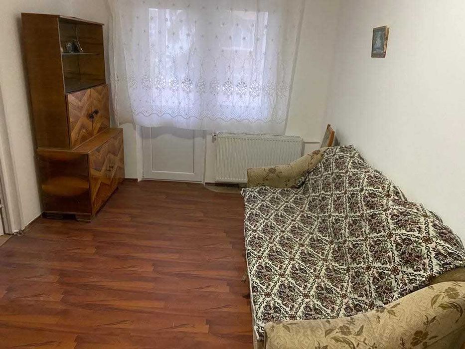 Apartament 2 camere de inchiriat Rm Valcea