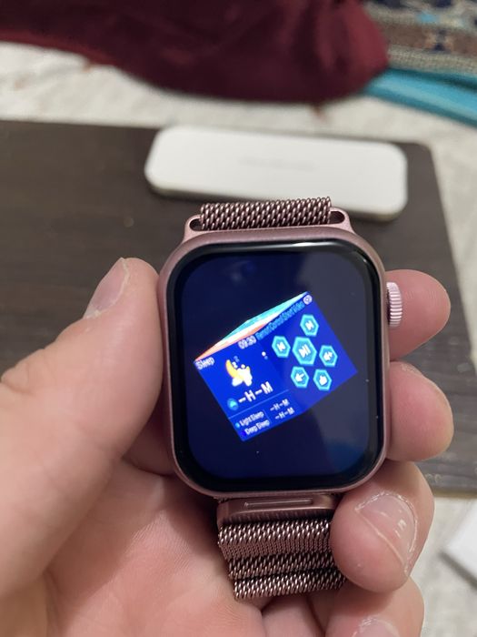 Часы Apple watch продаётся срочно