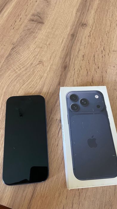 iPhone 17 pro 256, новый б/у