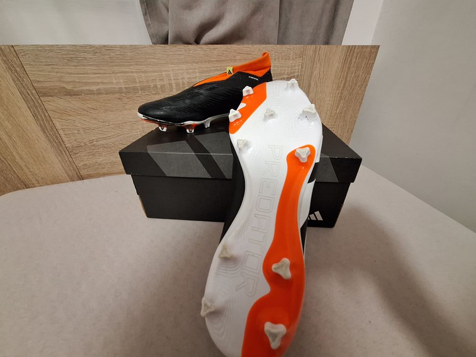 Бутонки Adidas Predator Pro Laceless