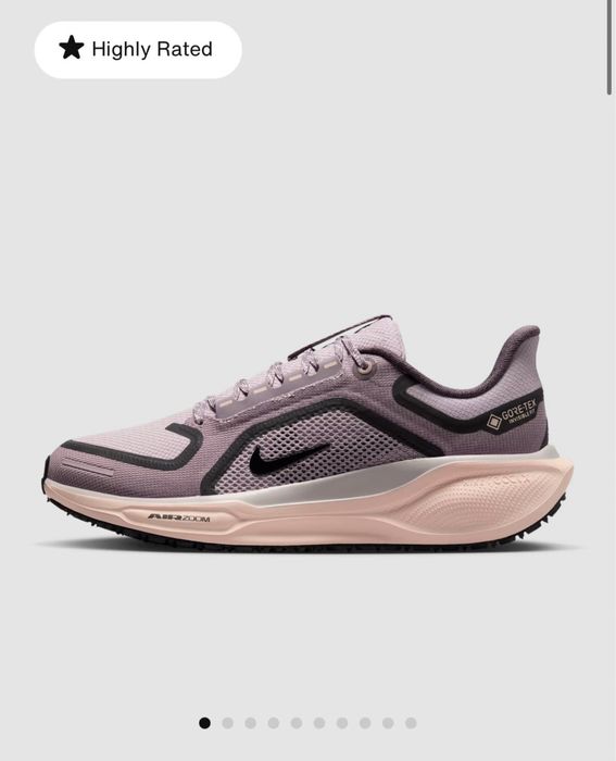 Кроссовки Nike женские