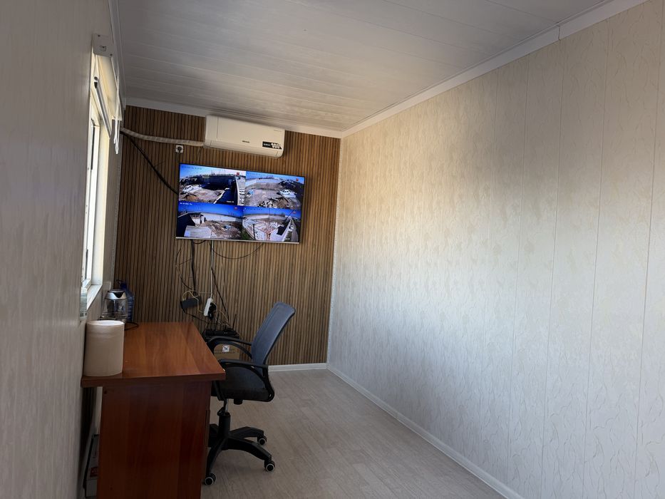 Kanteynir 12m. Marsko’y ofis/yotoqxona