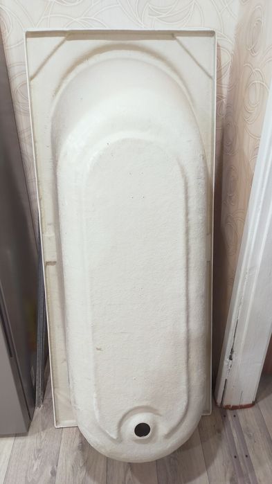 Продам ванну пластик