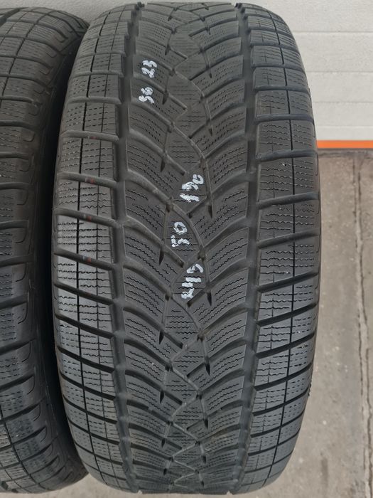 Зимни гуми 4 броя GOODYEAR UltraGrip 245 50 R19 дот 3523