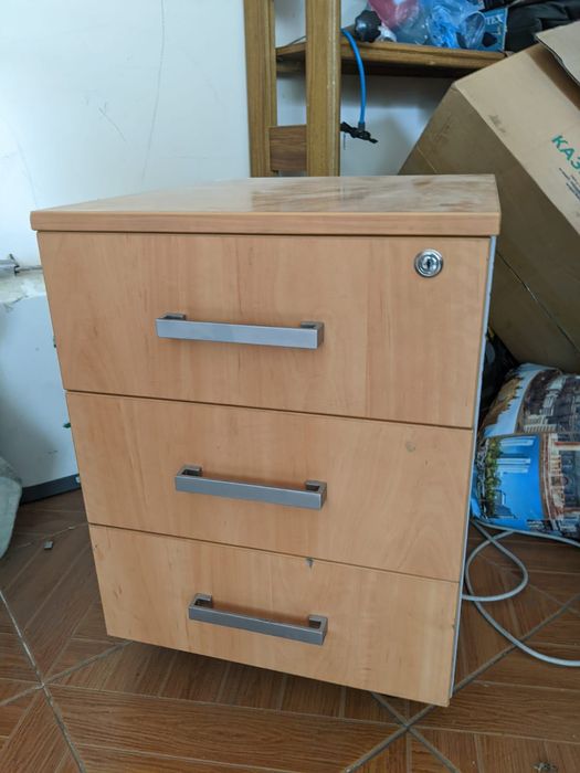 тумбочка офисная