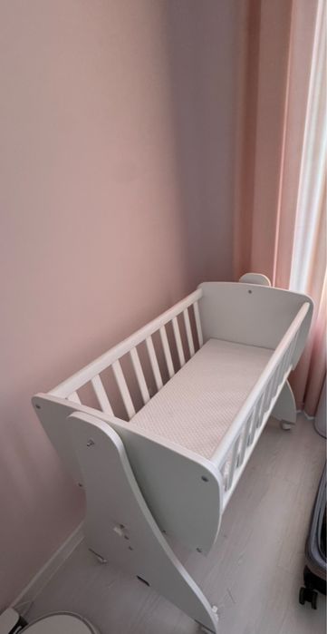 Бебешка люлка с функция за люлеене + матраче с кокосова вложка