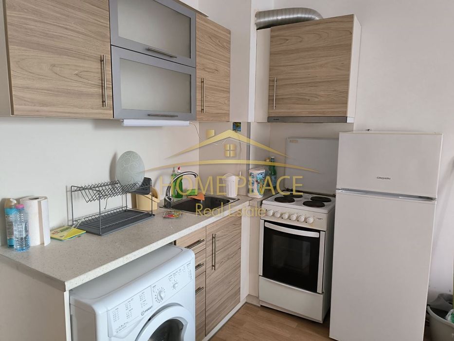 Дава се под наем Двустаен апартамент в Варна, Левски - 55 кв.м за 433.5 € - Снимка #2