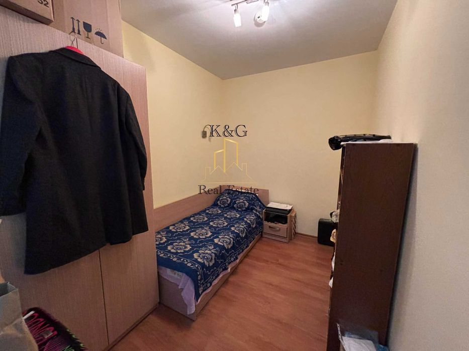 Продава се Тристаен апартамент в Поморие - 82 кв.м за 716 €/кв.м - Снимка #3