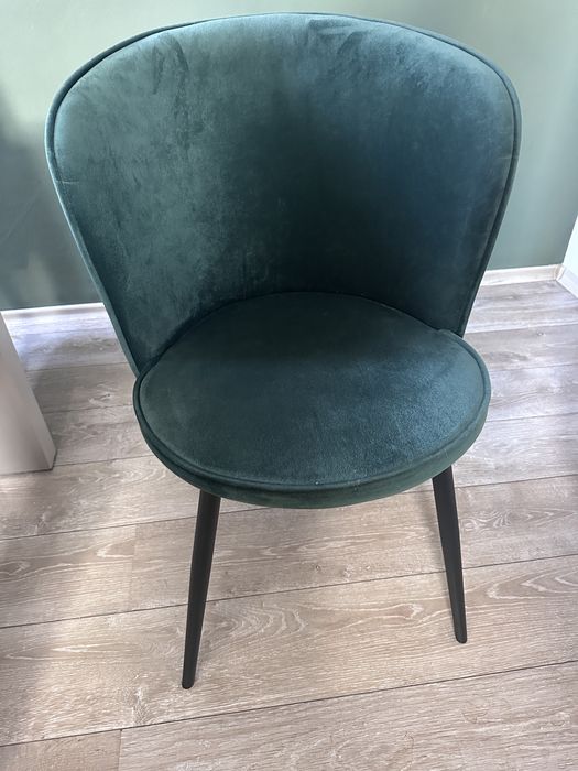 Зелен трапезен стол