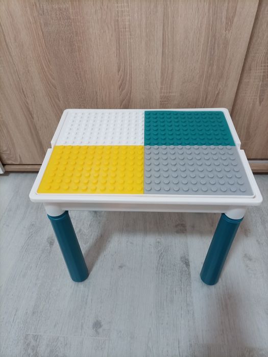 Маса с конструктор