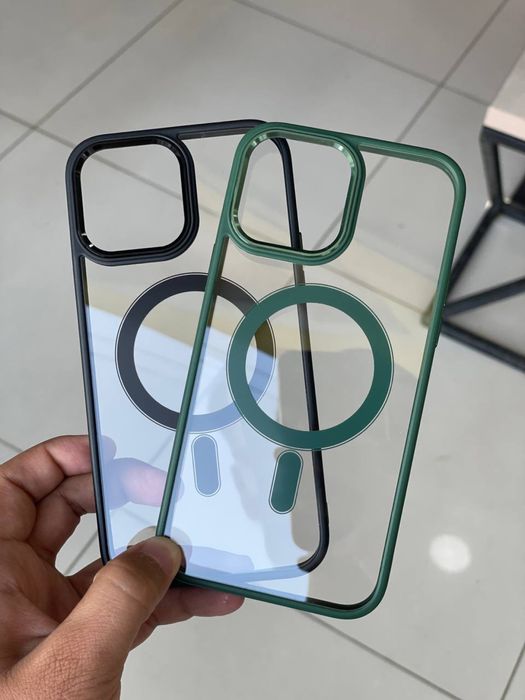 Чехлы на Iphone 13 pro max и 13 pro