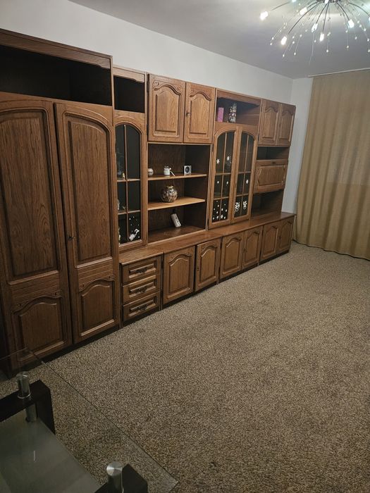 Inchiriez apartament 2 camere zona centrala în Avrig