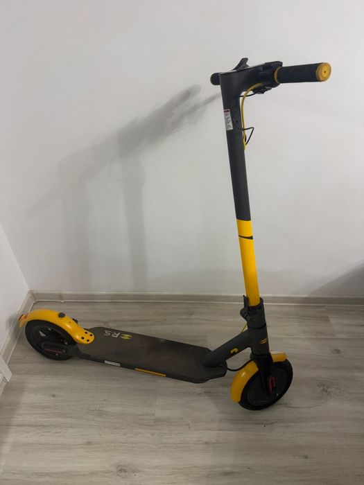 Trotineta electrica Renault RS