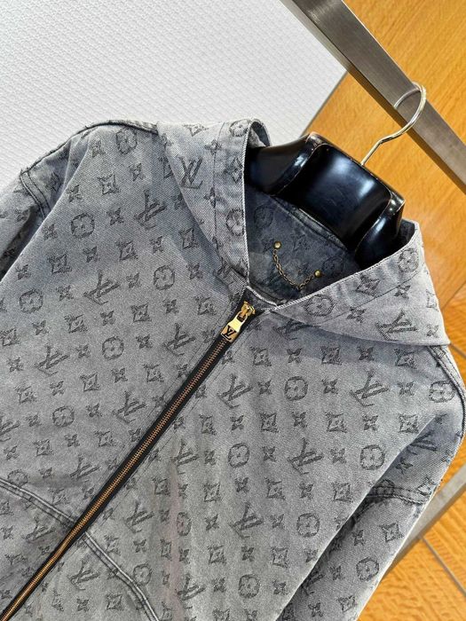 Geaca / Hanorac Louis Vuitton Calitate Premium