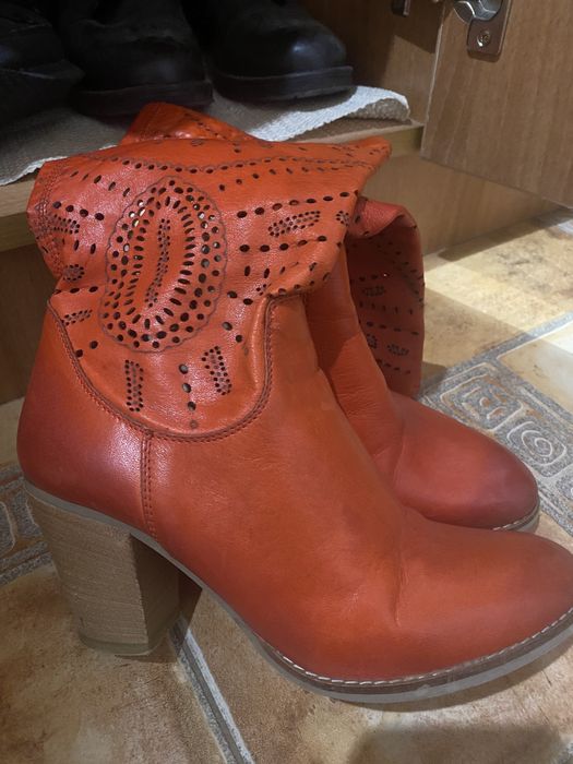 Много удобни ботушки Tendenz