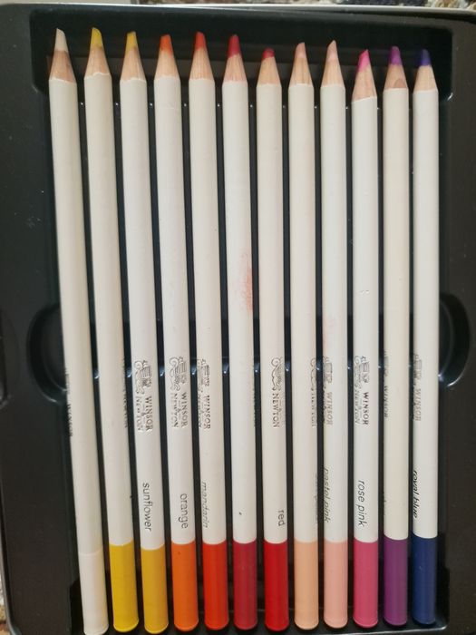 Продам карандаши winsor & newton