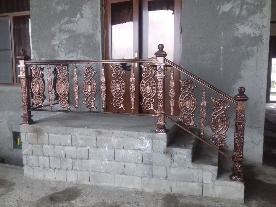 Покраска ворот и решёток