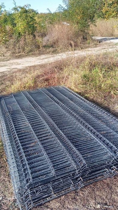 Panou bordurat zincat 3.3x1500x2500-pret 40 ron/buc