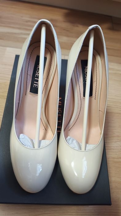 Pantofi cu toc ( Musette)