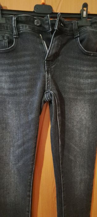 Черно дънки за момче