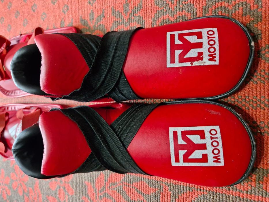 Футы перчатки штаны для кикбоксинга