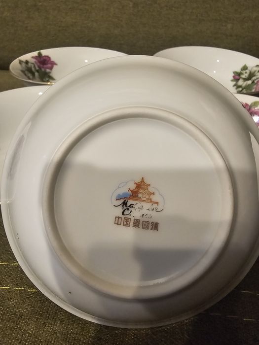 Vând set 5 boluri porțelan China