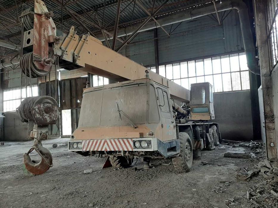 Автокран "Днепр"  модель 5473