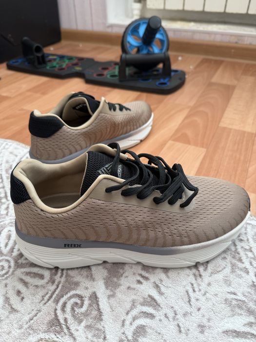 Reebok кросовки